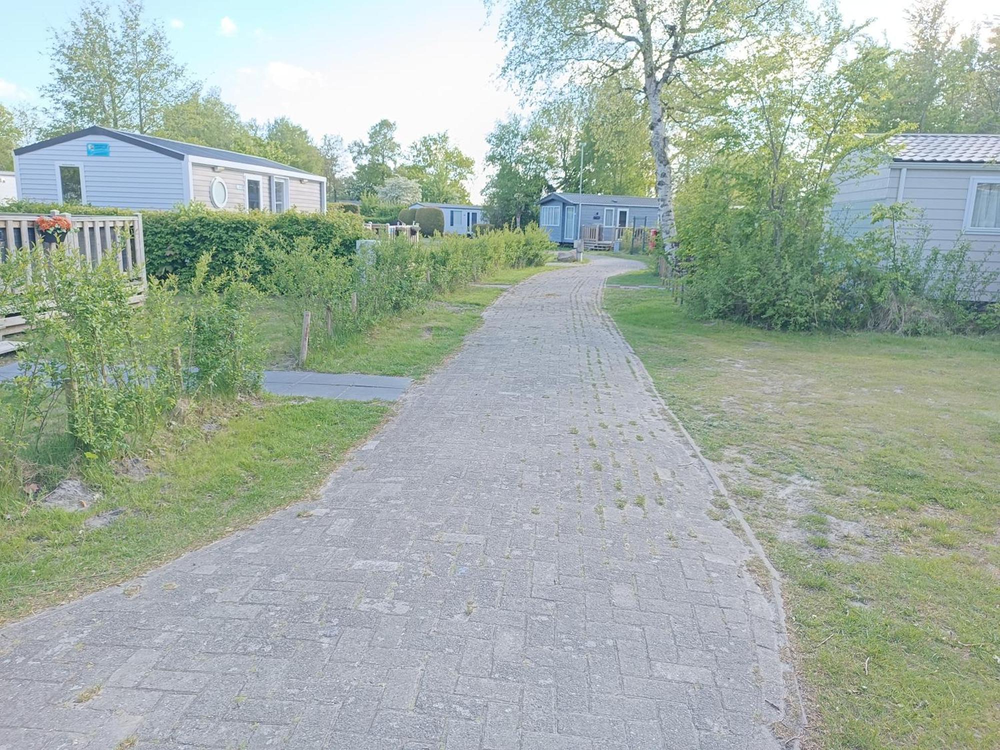 Bj Chalets - Robbengat 85 - Gezellige Chalet Op Vakantiepark Lauwersoog! Vroege Incheck! Met Airco! Exterior foto
